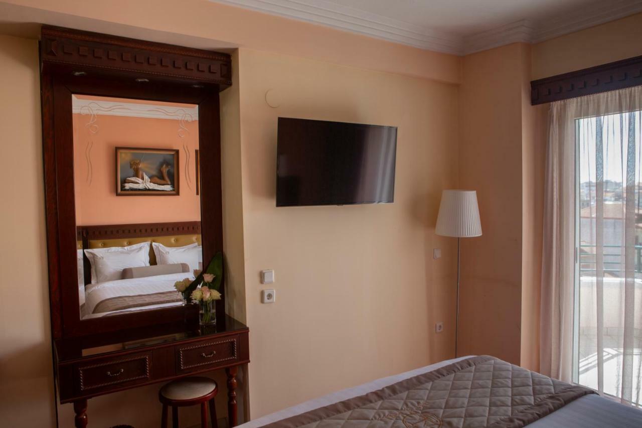 Hotel Pella Янниця Екстер'єр фото