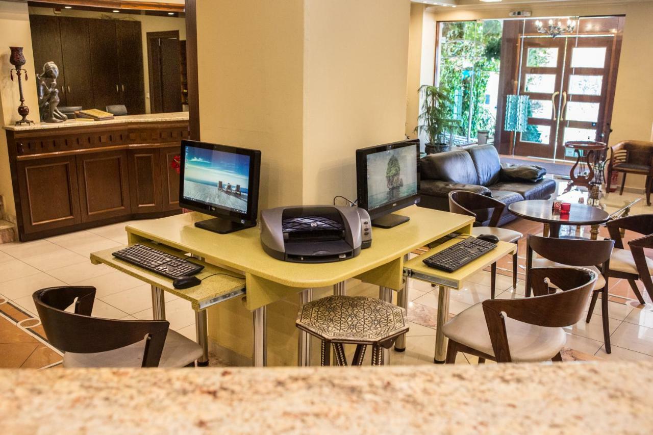 Hotel Pella Янниця Екстер'єр фото