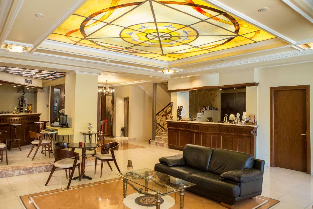 Hotel Pella Янниця Екстер'єр фото